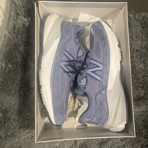 New Balance Purple Sneakers with Breathable Mesh and Cushioned Midsole